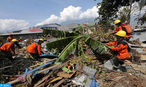 ارتفاع حصيلة ضحايا الزلزال والتسونامي في إندونيسيا إلى 1234 قتيلا