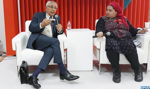 الشارقة.. الكاتب المغربي مبارك ربيع يسلط الضوء على الصعوبات التي تواجه عملية ترجمة الأدب العربي
