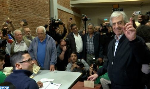 الأوروغوايانيون يختارون غدا الأحد رئيسا جديدا للبلاد