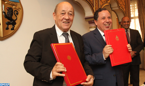 Signature entre la Tunisie et la France de trois accords d’une valeur de 49 millions d’euros