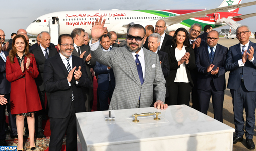 SM le Roi pose la première pierre d’un nouveau terminal à l’aéroport de Rabat-Salé et lance la nouvelle génération des avions de la RAM
